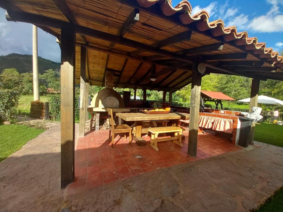 Hospedaje Villa Eucalyptus Nobsa Extérieur photo